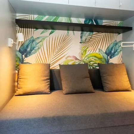 Victoria 2 People Parking Ac Wifi * Nice